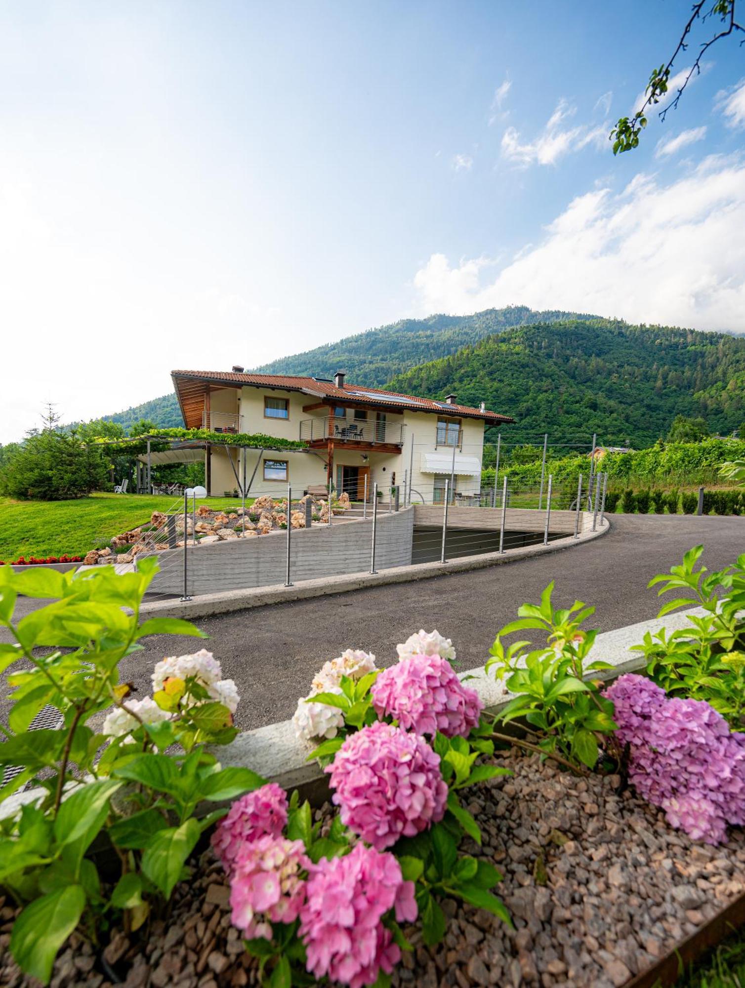 Garni Tuttotondo Hotel Levico Terme Kültér fotó